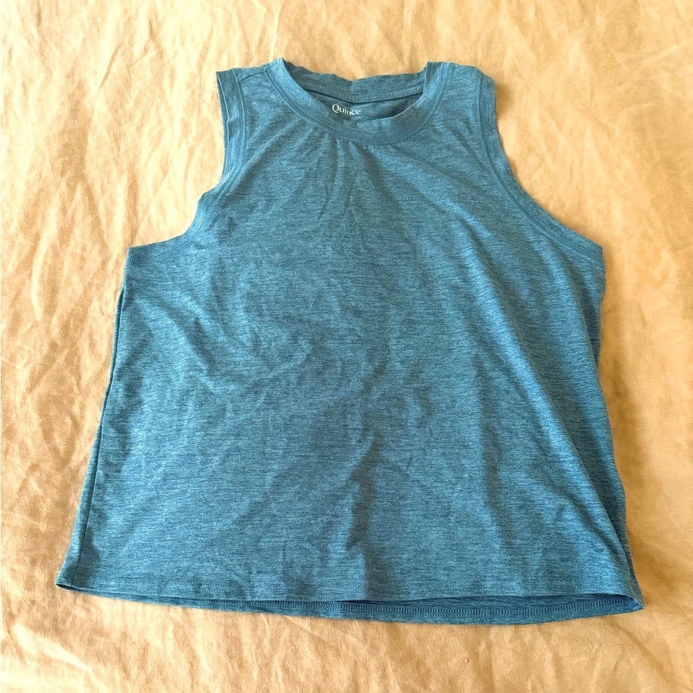 Quince women’s flowknit breeze athletic tank M